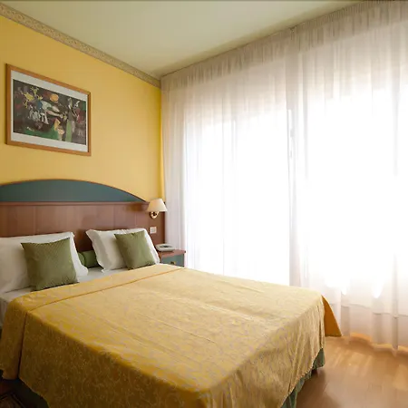Hotel Boston 3 Stelle Superior Frontemare