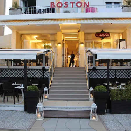 Boston 3 Stelle Superior Frontemare Hotel 3*