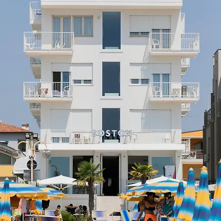Hotel Boston 3 Stelle Superior Frontemare Lido di Jesolo
