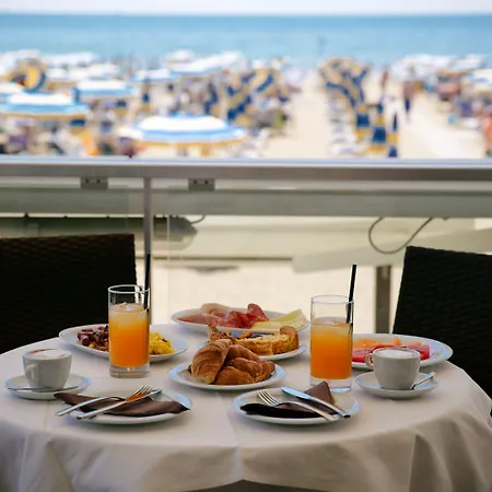 Hotel Boston 3 Stelle Superior Frontemare 3*