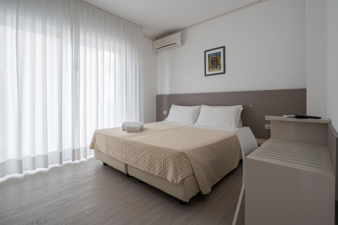 Hotel Boston 3 Stelle Superior Frontemare 3*