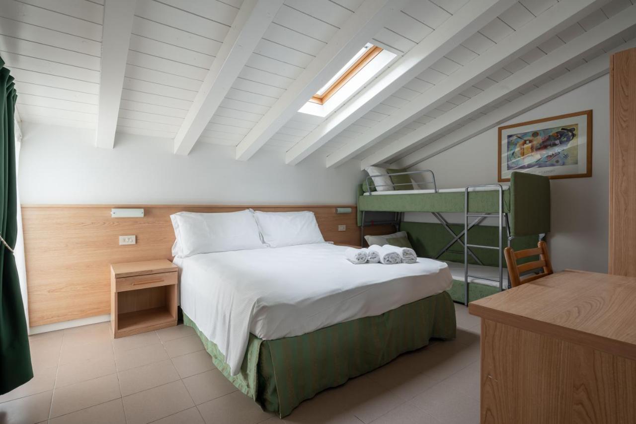 Hotel Boston 3 Stelle Superior Frontemare