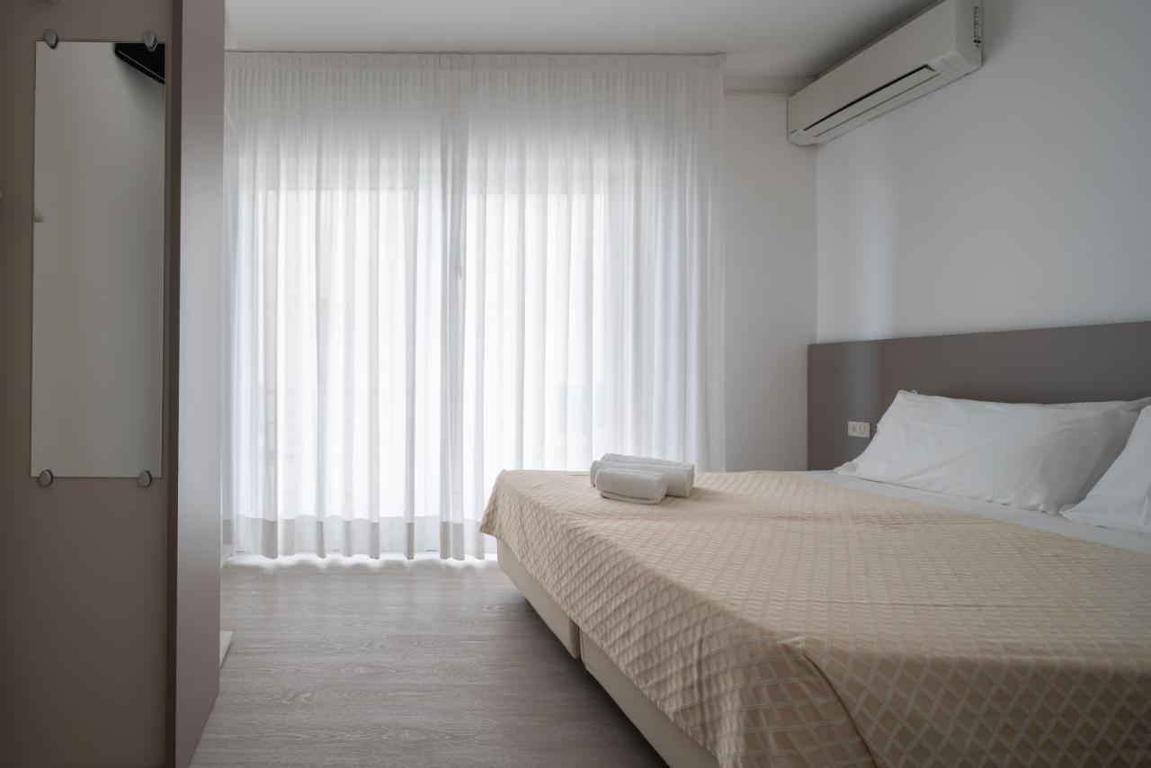 Hotel Boston 3 Stelle Superior Frontemare