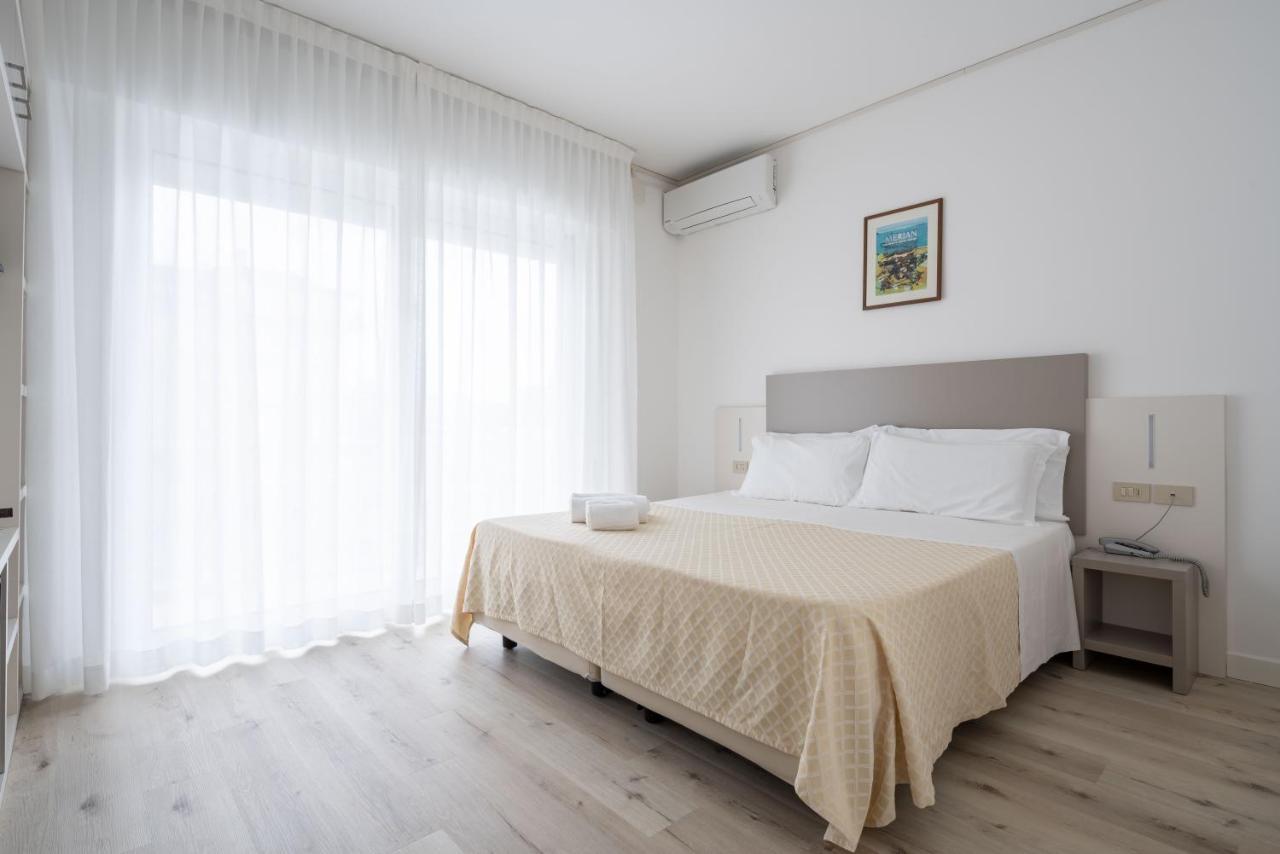 Hotel Boston 3 Stelle Superior Frontemare Lido di Jesolo