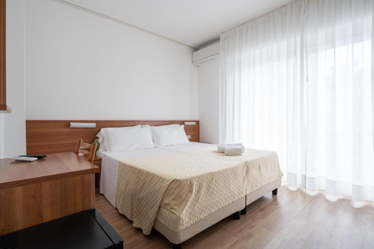 Boston 3 Stelle Superior Frontemare Hotel 3*