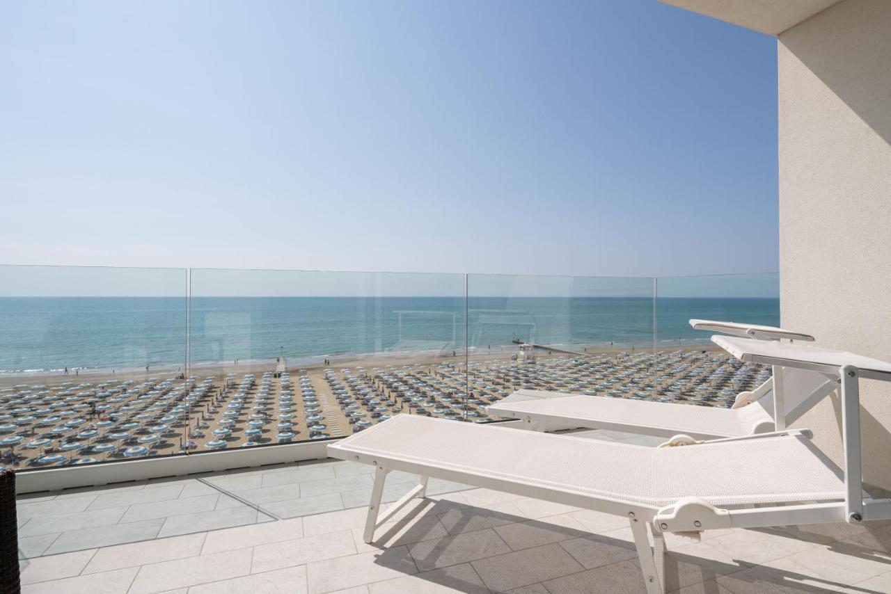 Boston 3 Stelle Superior Frontemare 3* Lido di Jesolo