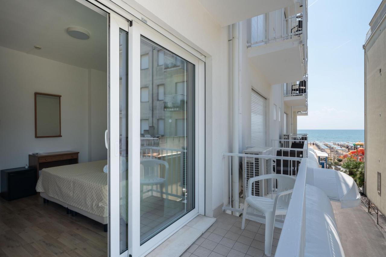 Boston 3 Stelle Superior Frontemare Hotel Lido di Jesolo