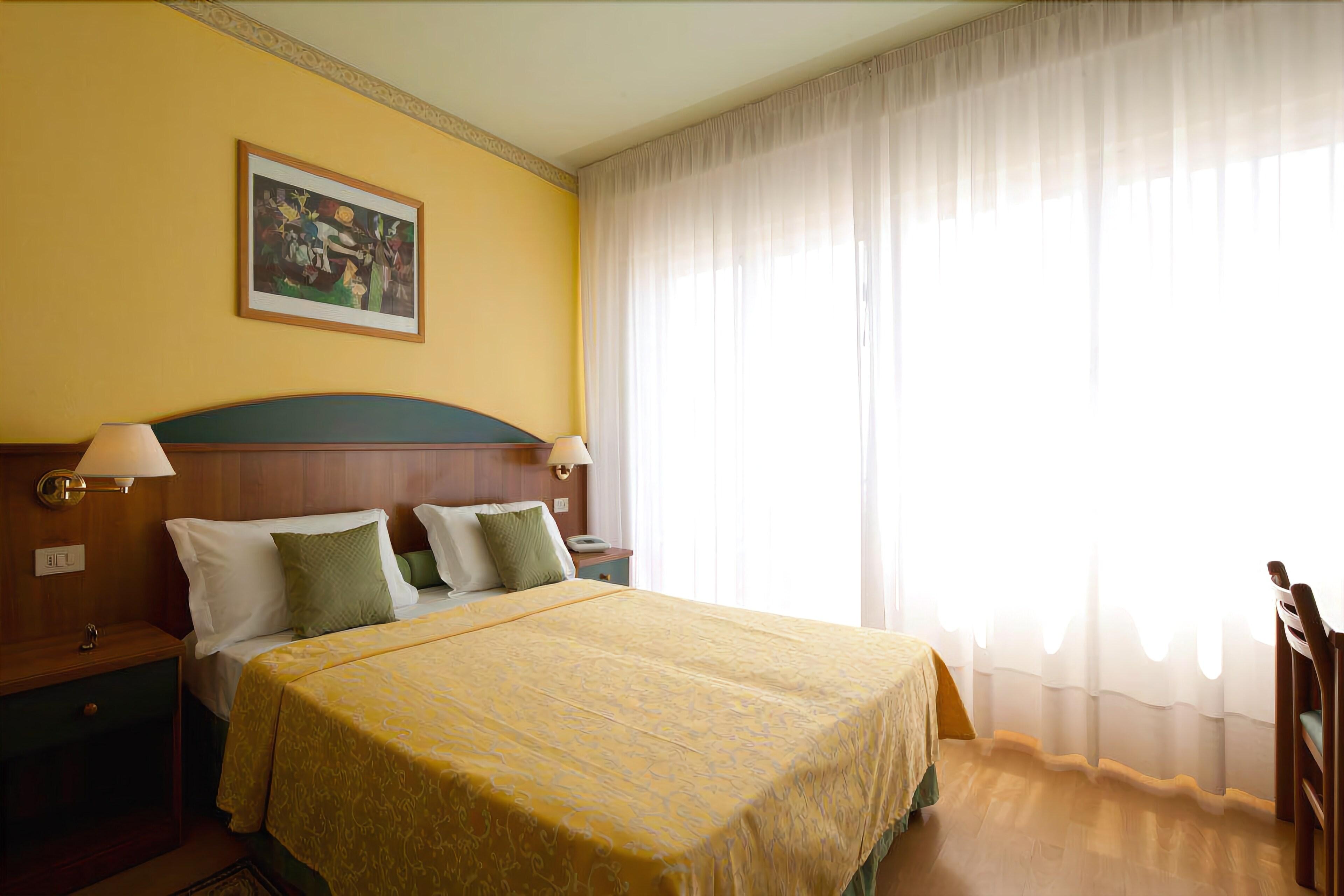 Hotel Boston 3 Stelle Superior Frontemare