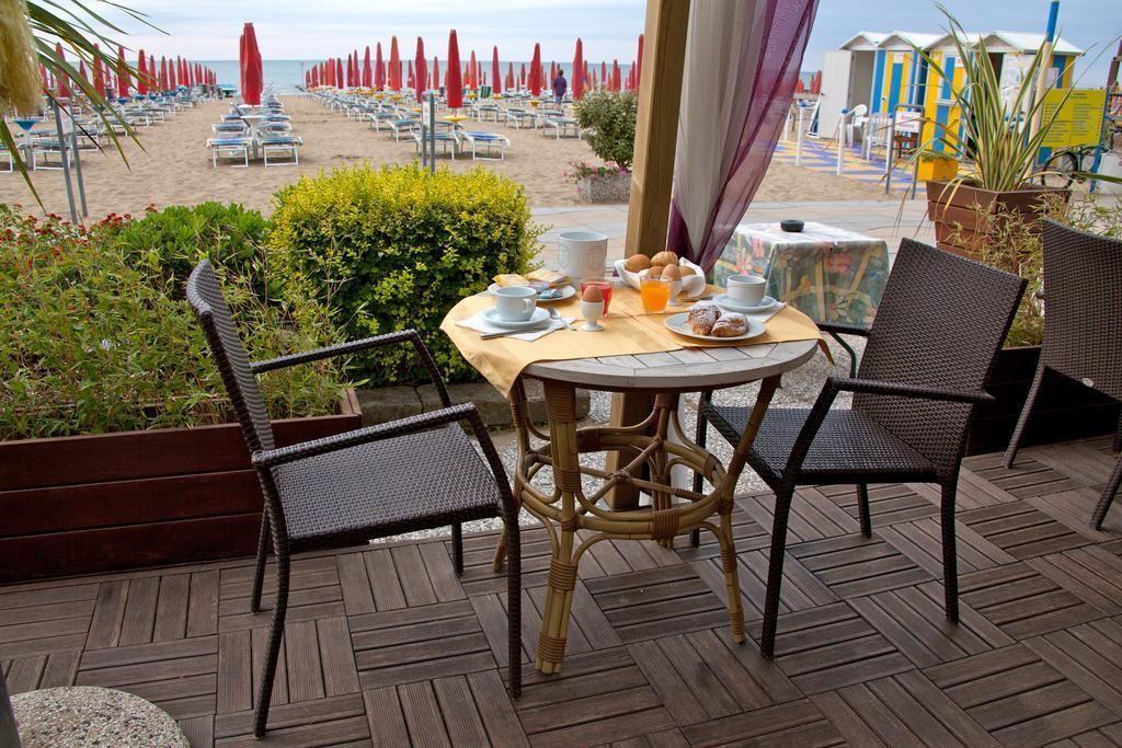 Boston 3 Stelle Superior Frontemare Hotel 3*