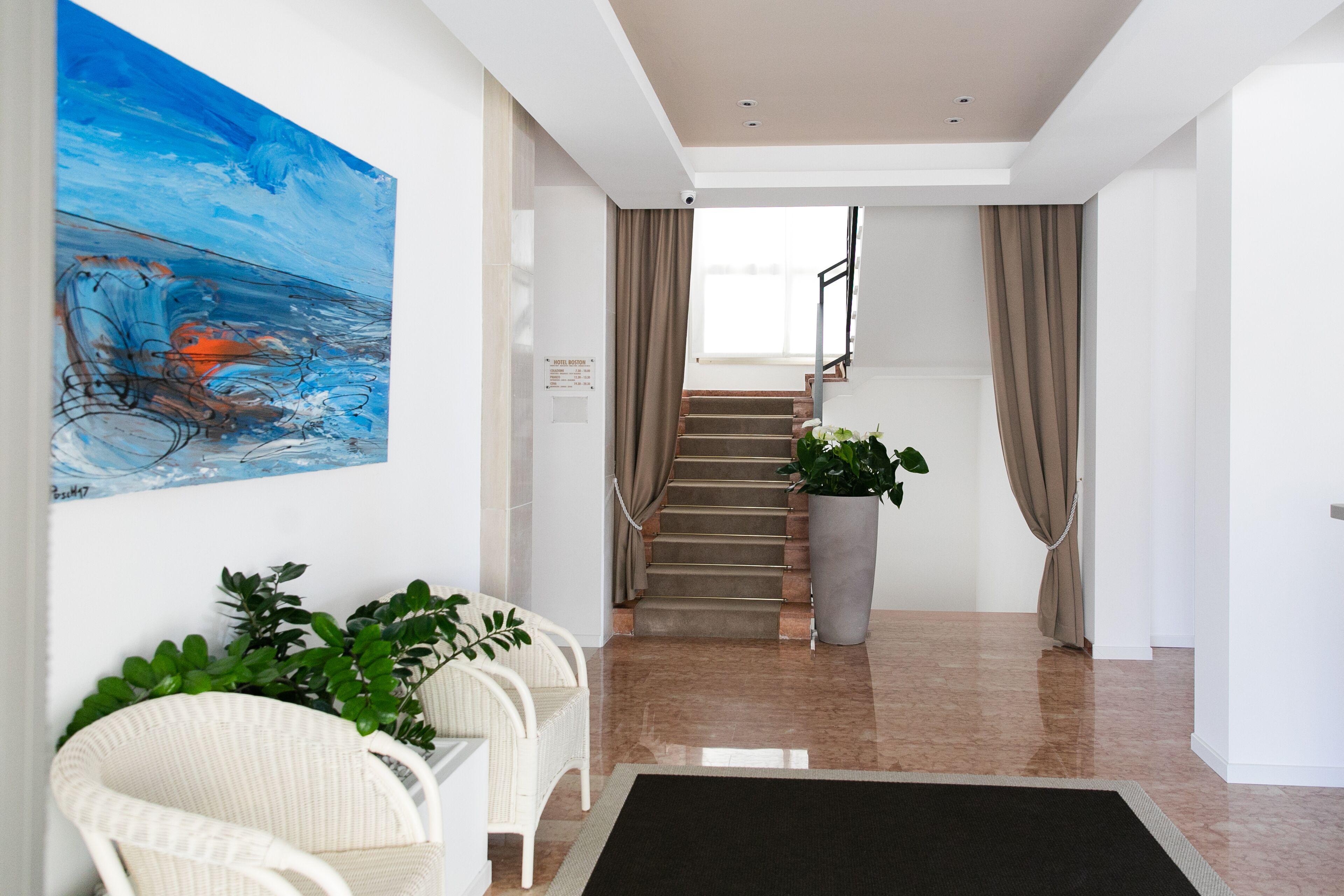 Boston 3 Stelle Superior Frontemare